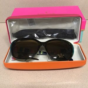 Brand New Kate Spade Sunglasses & Case. Box too!